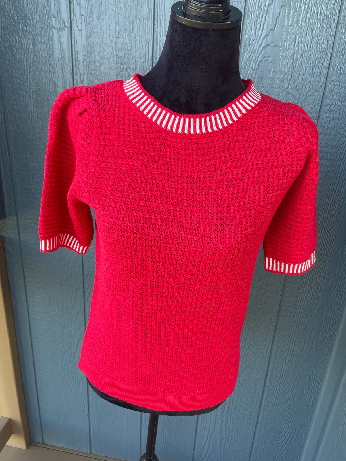 Red Puff 1/2 Sleeve Sweater